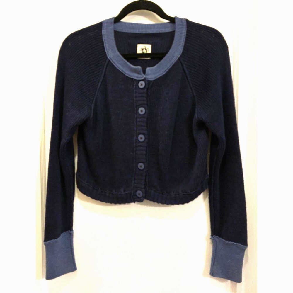 Free People WE THE FREE Blue Button Up Crop Cardigan Sweater Top Women's Size XS - Picture 2 of 11